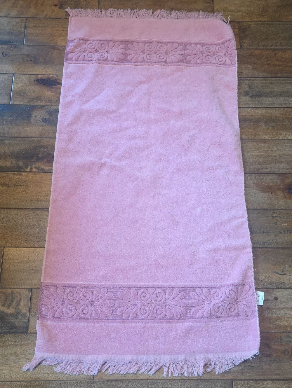 Cannon VTG Monticello Santa Cruz Bath Towels Hand Towel Pink Green Gold
